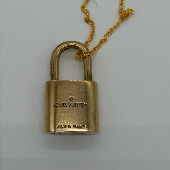 LOUIS VUITTON • Gold LV Lock w/ unbranded chain- Like New - Picture 3 of 4